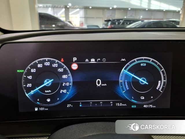 Kia Sportage 5th Generation Hybrid 2023 Белый из Кореи, фото 3