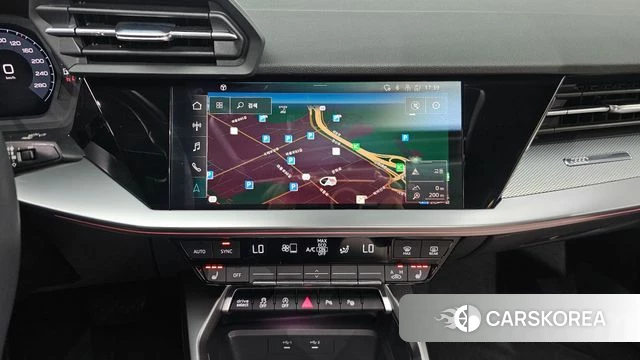 Audi A3 (8Y) 2023 Белый из Кореи, фото 3