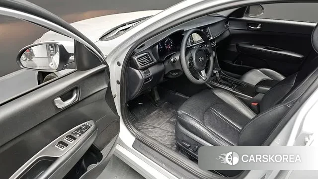 Kia K5 second generation 2018 Серебряный из Кореи, фото 3