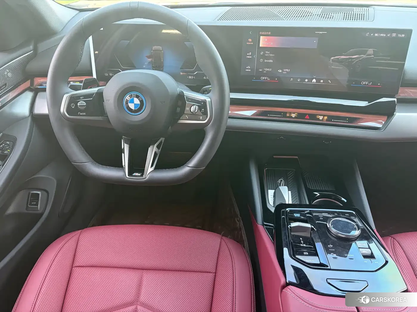 BMW i5 2025 Черный из Китая, фото 3