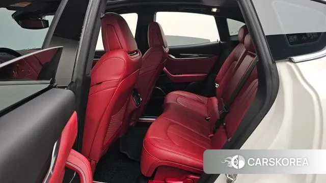 Maserati Levante 2019 Белый из Кореи, фото 3