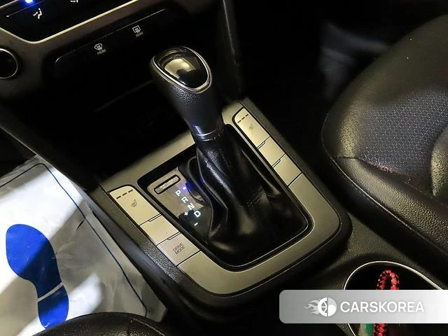 Hyundai Avante AD 2018 Белый из Кореи, фото 3