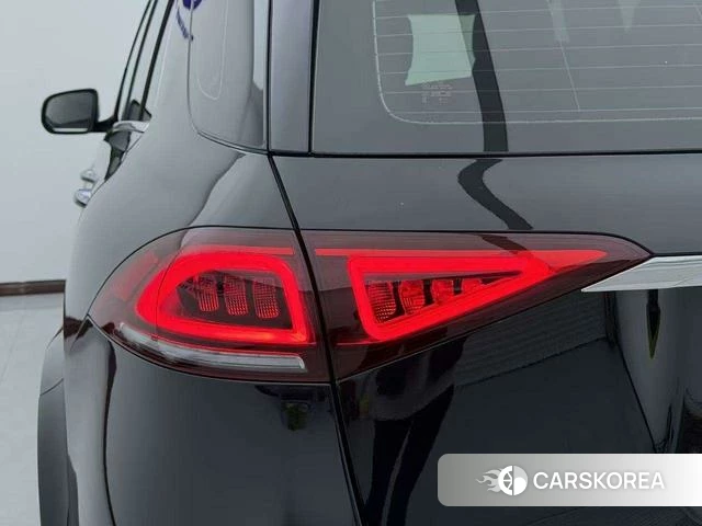 Mercedes-Benz GLE (import) 2022 Черный из Китая, фото 3
