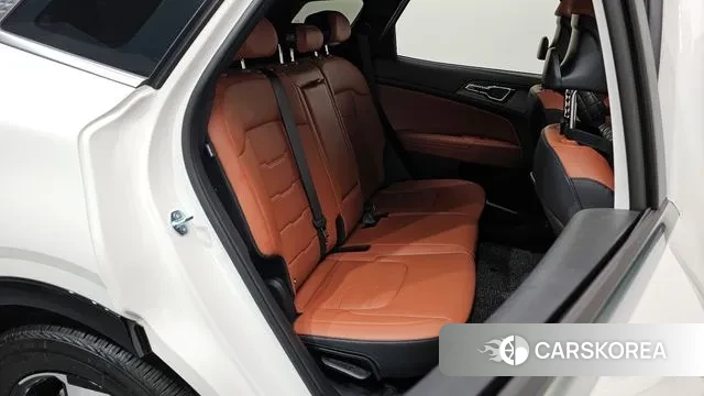 Kia The New Sportage 5th Generation 2025 Белый из Кореи, фото 3