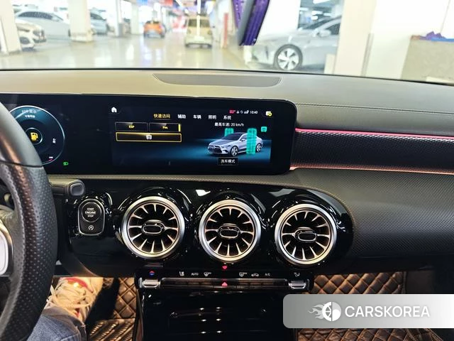 Mercedes-Benz Class A 2022 Белый из Китая, фото 3