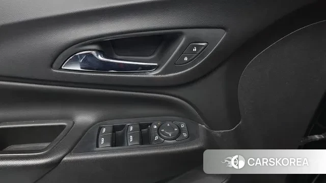 Chevrolet (GM Daewoo) Equinox 2018 Черный из Кореи, фото 3