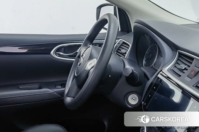 Nissan Xuan Yi 2021 Белый из Китая, фото 3