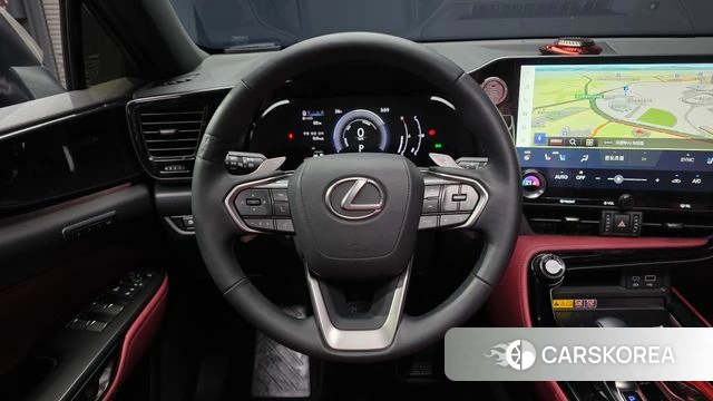 Lexus NX350h Second generation 2025 Песочный из Кореи, фото 3