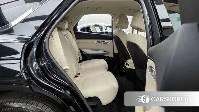 Genesis GV70 2021 Черный из Кореи, фото 3