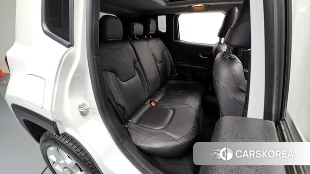 Jeep Renegade 2021 Белый из Кореи, фото 3