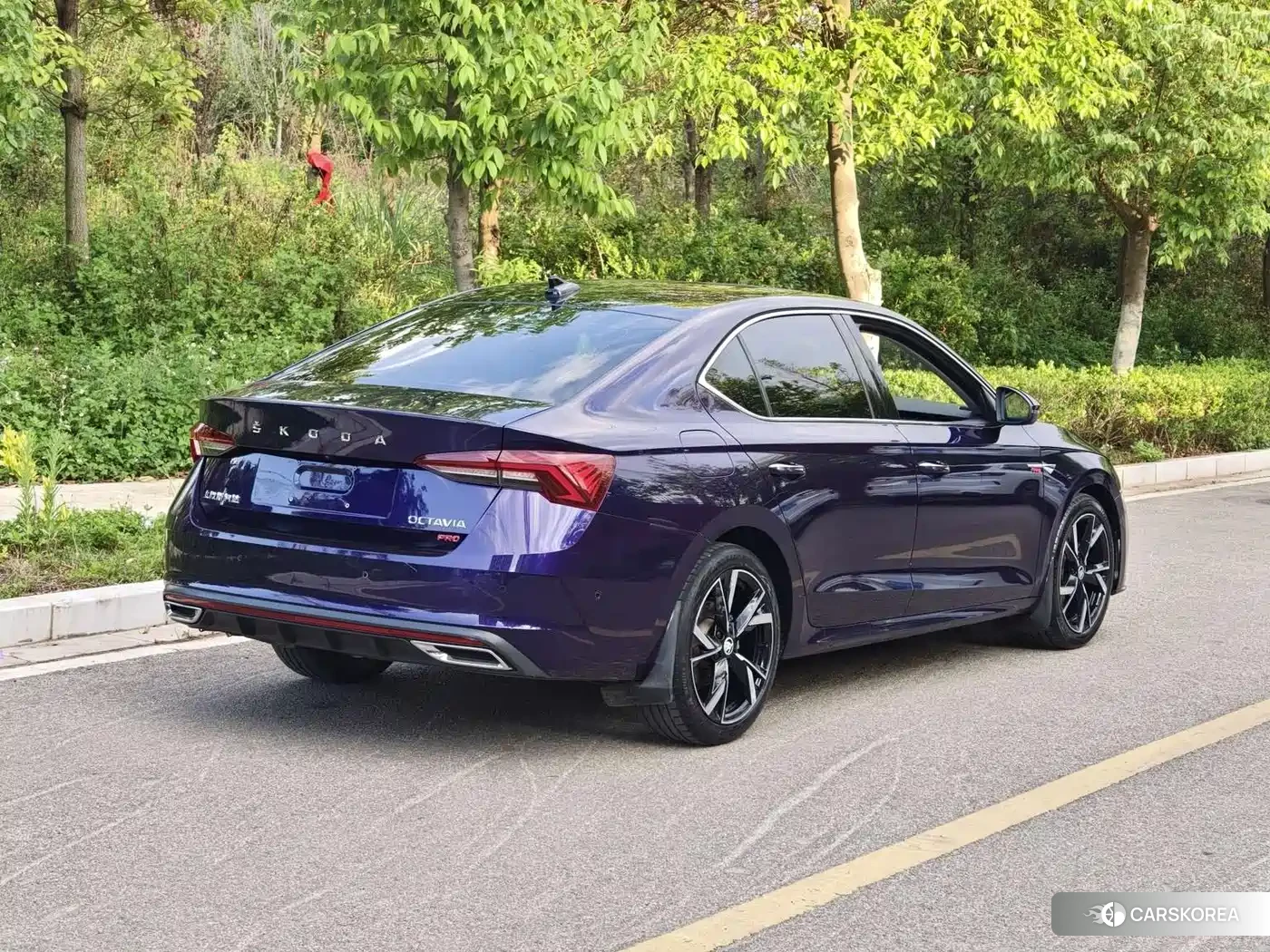 Skoda Octavia 2022 Синий из Китая, фото 3