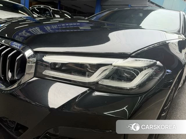 BMW 5 series 2024 Черный из Китая, фото 3