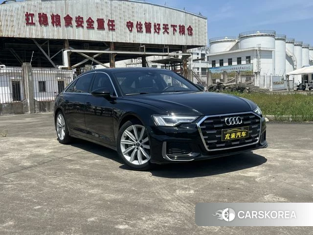 Audi A6L 2022 Черный из Китая, фото 3