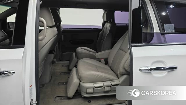 Kia The New Carnival 2019 Белый из Кореи, фото 3