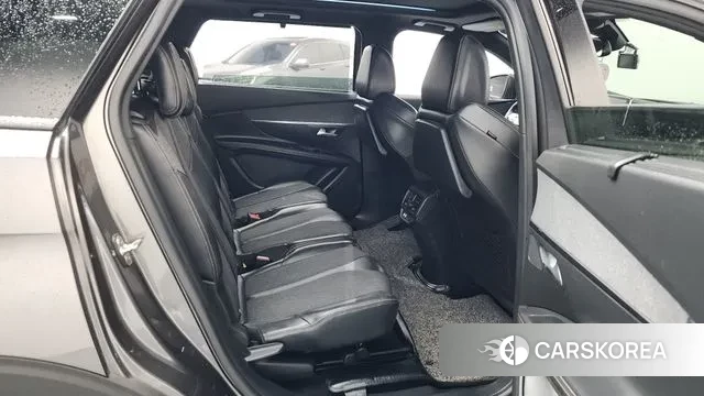 Peugeot 5008 second generation 2018 Серый из Кореи, фото 3