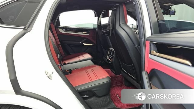 Porsche Cayenne (PO536) 2025 Белый из Кореи, фото 3