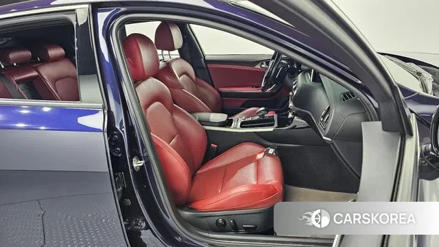 Kia Stinger 2019 Синий из Кореи, фото 3