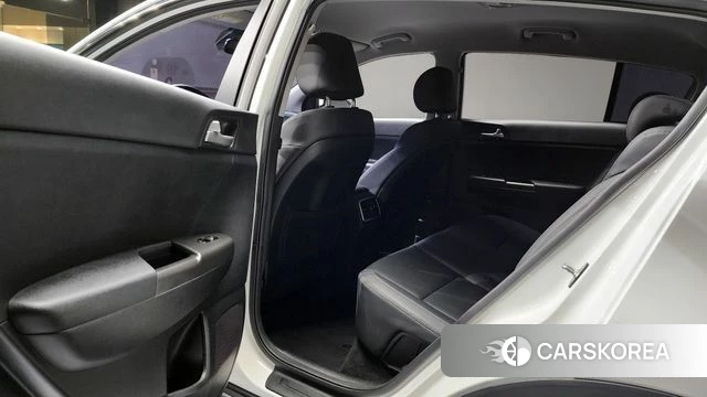 Kia Sportage The Bold 2019 Белый из Кореи, фото 3