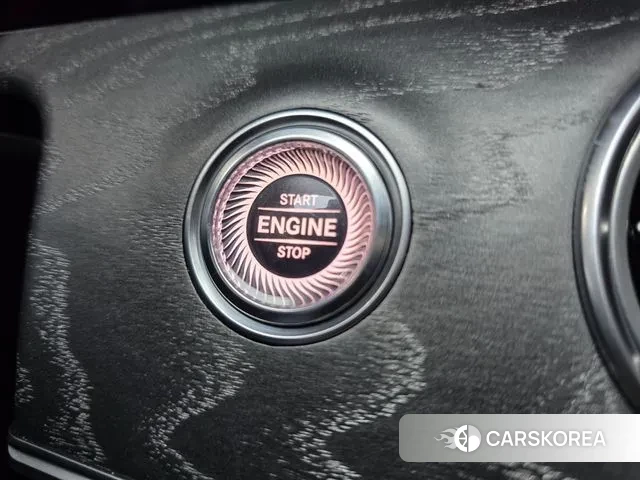 Mercedes-Benz E-Class W213 2020 Белый из Кореи, фото 3