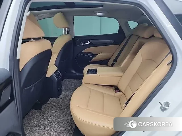 Kia K7 Premier 2019 Белый из Кореи, фото 3