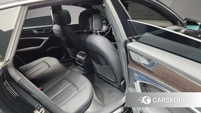 Audi A7 (4K) 2023 Черный из Кореи, фото 3