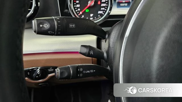 Mercedes-Benz E-Class W213 2018 Белый из Кореи, фото 3