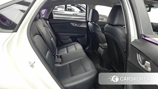 Kia Come New K3 2018 Белый из Кореи, фото 3