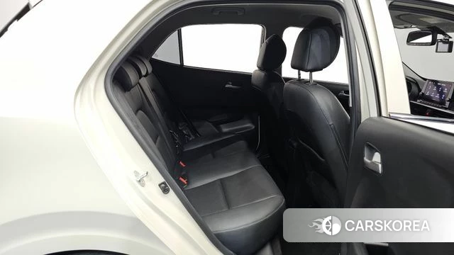 Kia Morning Urban (JA) 2023 Жемчужный цвет из Кореи, фото 3