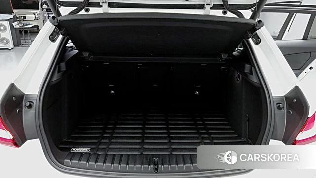 BMW 1 Series (F40) 2023 Белый из Кореи, фото 3