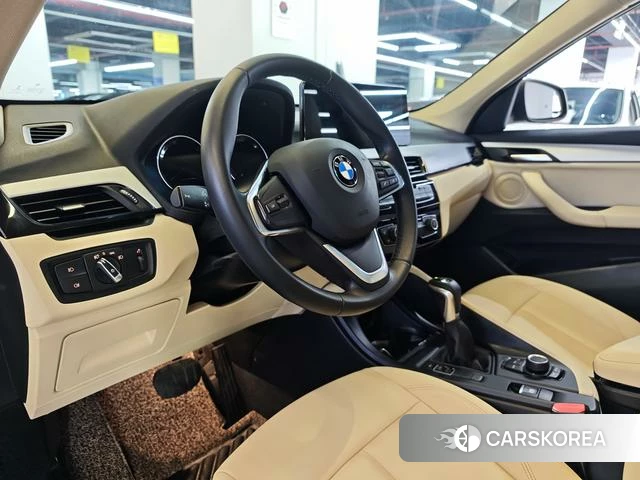 BMW X1 2019 Коричневый из Китая, фото 3
