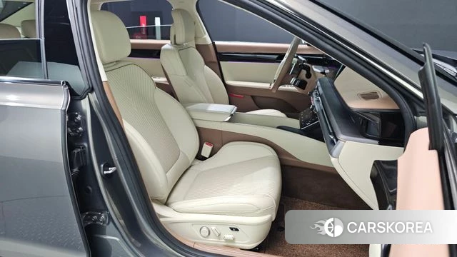 Hyundai Grandeur (GN7) 2024 Коричневый из Кореи, фото 3