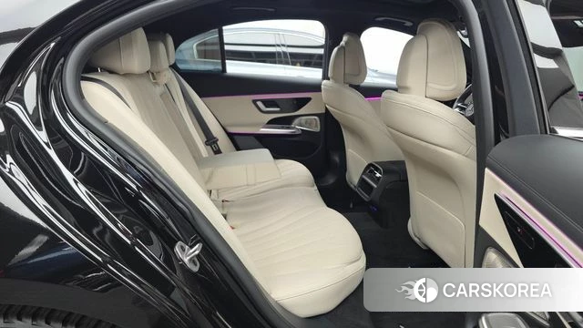 Mercedes-Benz E-Class W214 2025 Черный из Кореи, фото 3