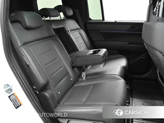 Hyundai Santa Fe (MX5) 2024 Белый из Кореи, фото 3