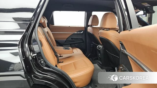 Ssangyong Torres 2023 Черный из Кореи, фото 3