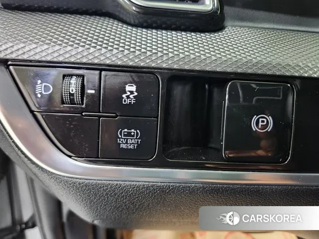 Kia Sportage 5th Generation Hybrid 2023 Серый из Кореи, фото 3