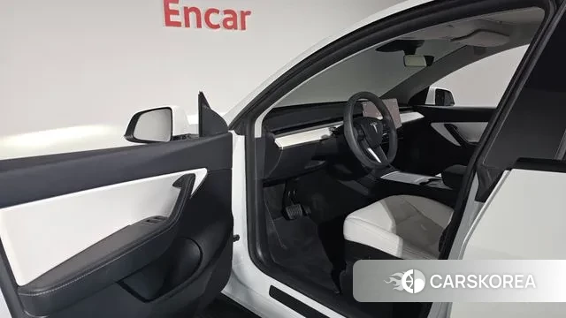 Tesla Model Y id 2905640 из Кореи 3