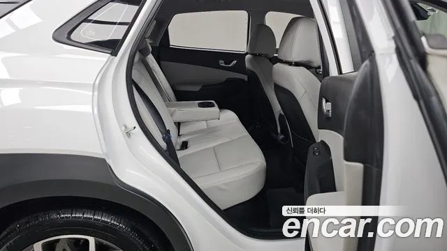 Hyundai The New Kona Hybrid 2022 Белый из Кореи, фото 3