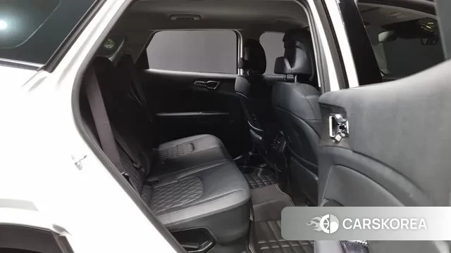Kia Sportage 5th Generation Hybrid 2023 Белый из Кореи, фото 3