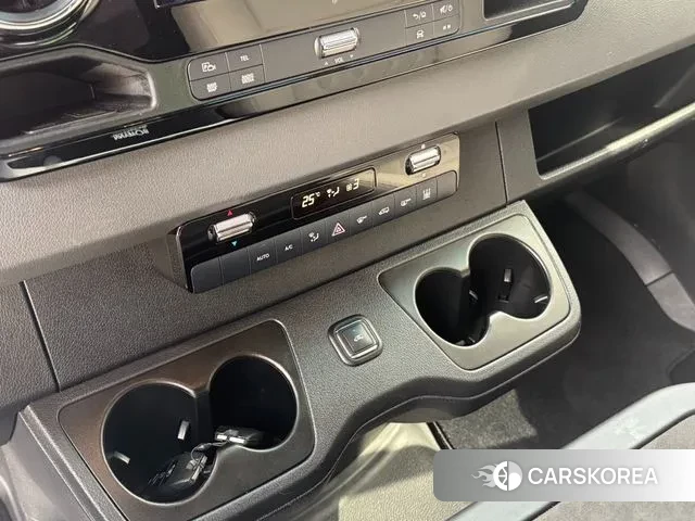 Mercedes-Benz Sprinter 2022 Черный из Кореи, фото 3