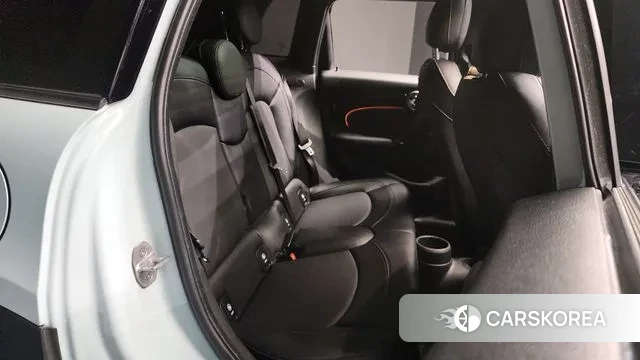 Mini Cooper 2018 Цвет галактики из Кореи, фото 3