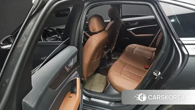 Audi A6 (C8) 2020 Серый из Кореи, фото 3