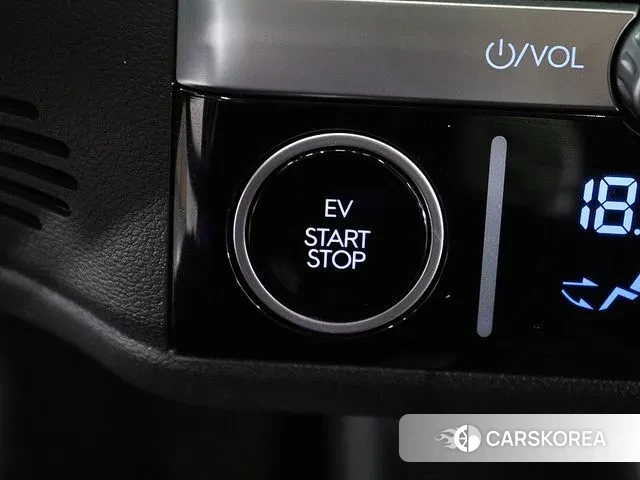 Hyundai Ionic 6 2023 Белый из Кореи, фото 3