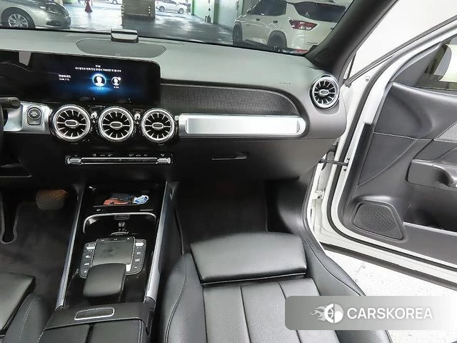 Mercedes-Benz GLB-Class X247 2021 Белый из Кореи, фото 3