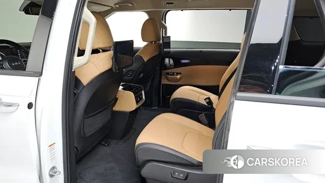 Kia Carnival 4th generation 2022 Белый из Кореи, фото 3