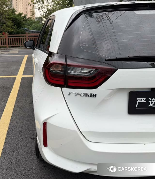 Honda Fit 2021 Белый из Китая, фото 3