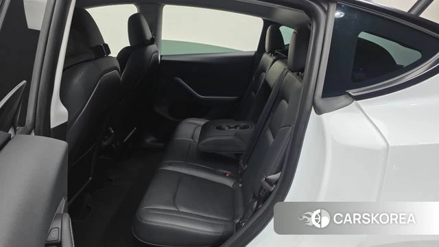 Tesla Model Y 2024 Белый из Кореи, фото 3