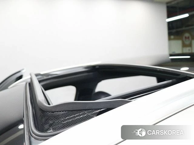 Mercedes-Benz GLC-Class X253 2020 Серебристо-серый из Кореи, фото 3
