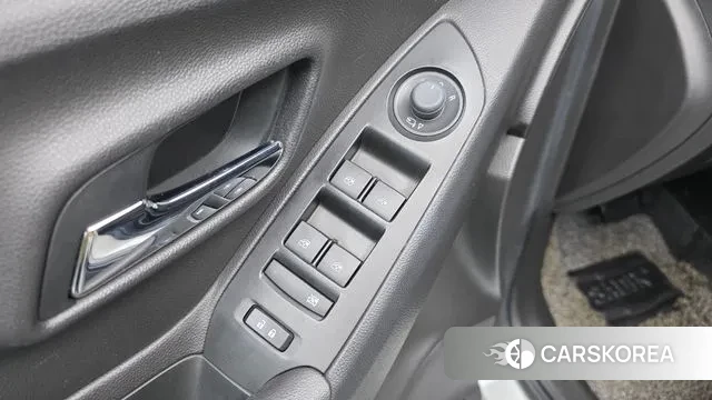 Chevrolet (GM Daewoo) The New Trax 2019 Белый из Кореи, фото 3