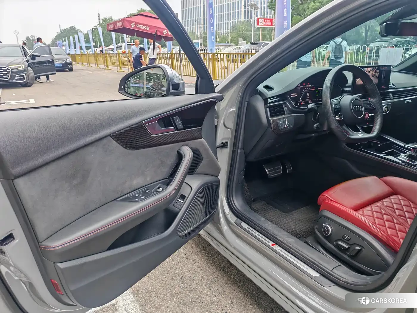 Audi S4 2022 Silver/gray из Китая, фото 3