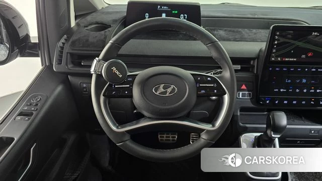 Hyundai Staria 2023 Серый из Кореи, фото 3